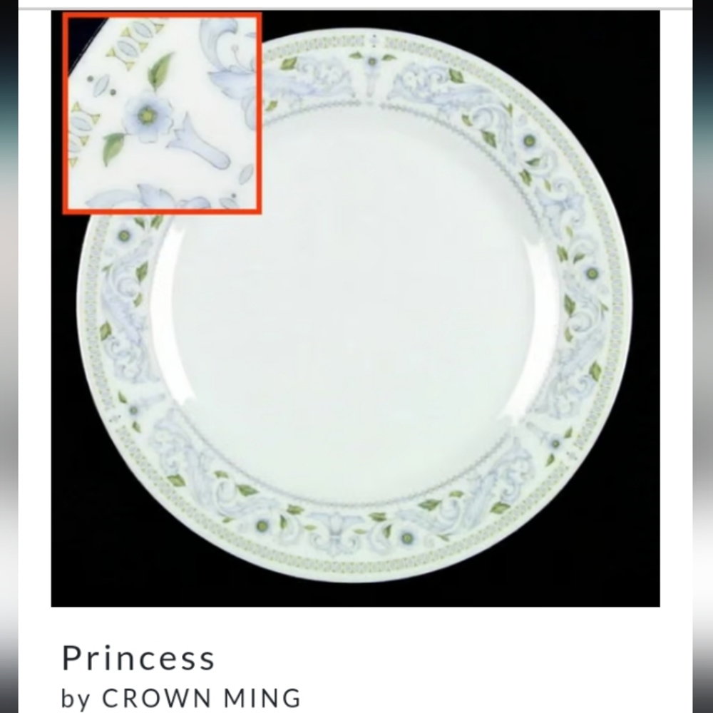 Princess Crown Ming  dinner plate